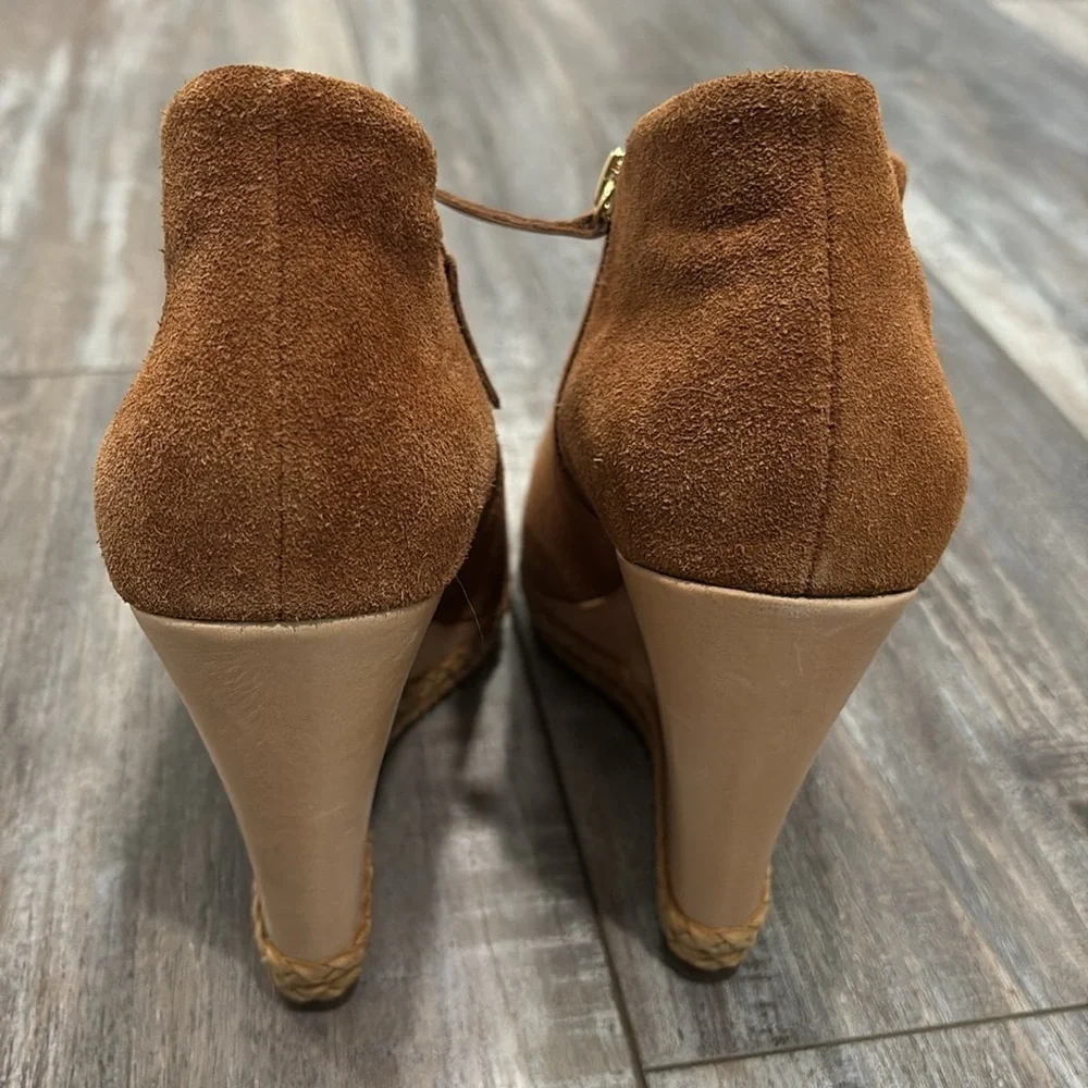Schutz Belua Suede Wedge Bootie Size 10
